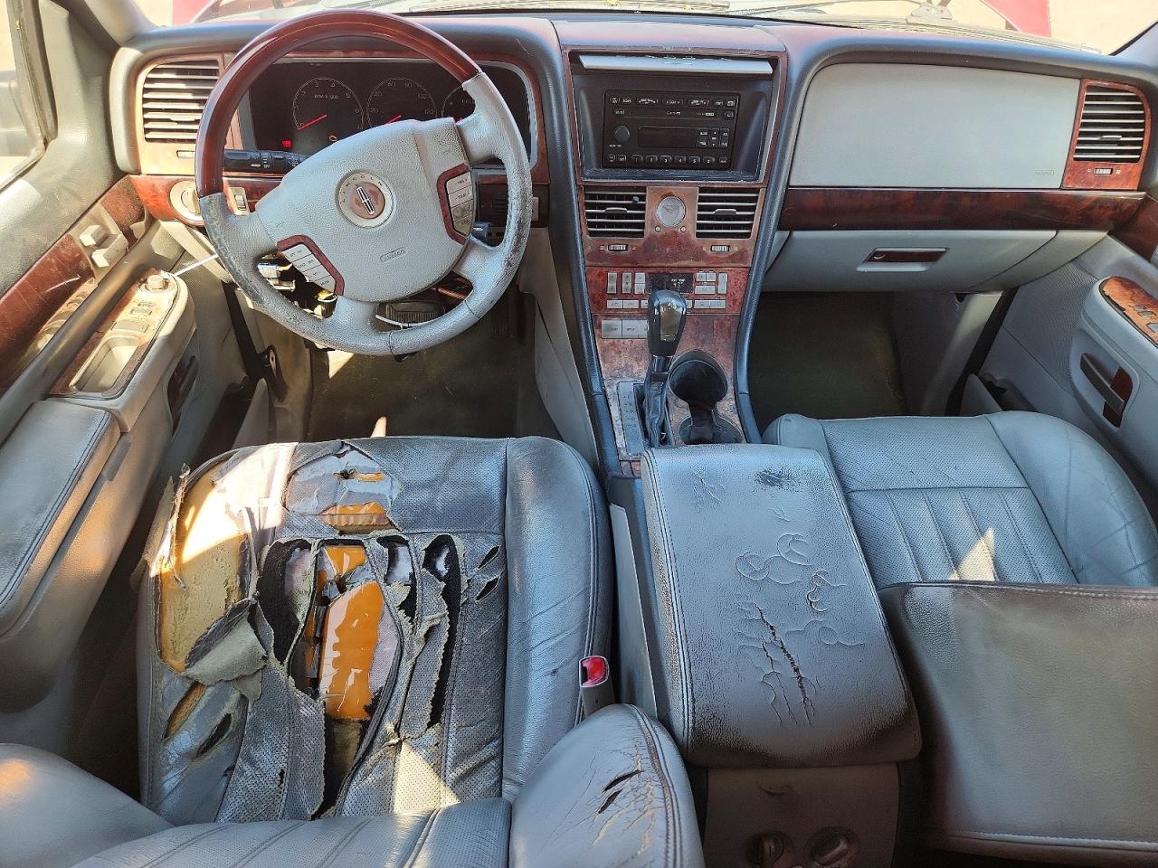 2004 LINCOLN Aviator VIN 5LMEU88H04ZJ43818 photo 8