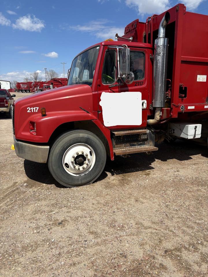 2002 FREIGHTLINER All other VIN 1FVABTBS42HK43057 photo 1