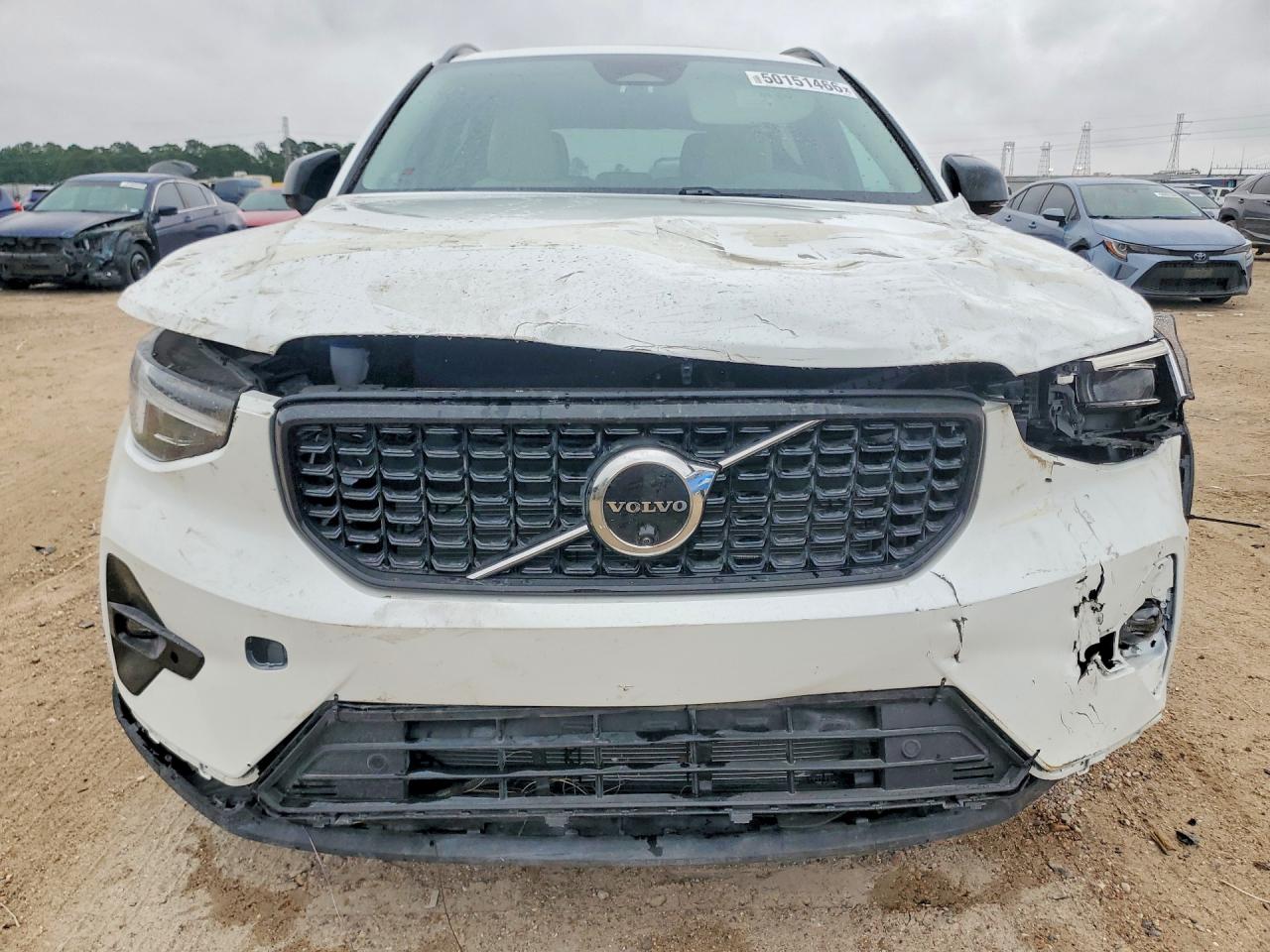 2026 Volvo Xc40 VIN YV4L12UC0T2700326 photo 5