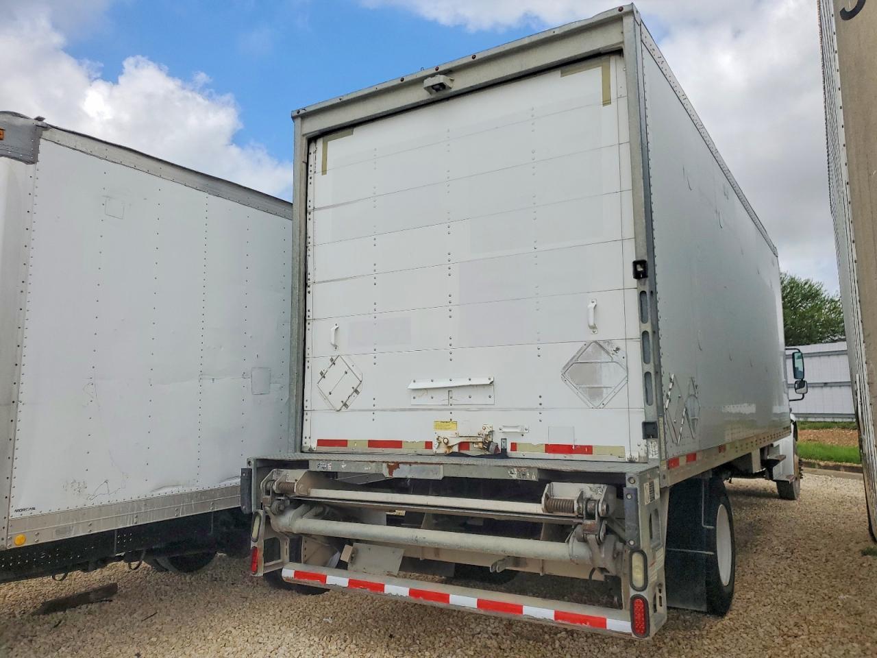 2015 FREIGHTLINER All other VIN 1FVACXDT2FHGJ9791 photo 4