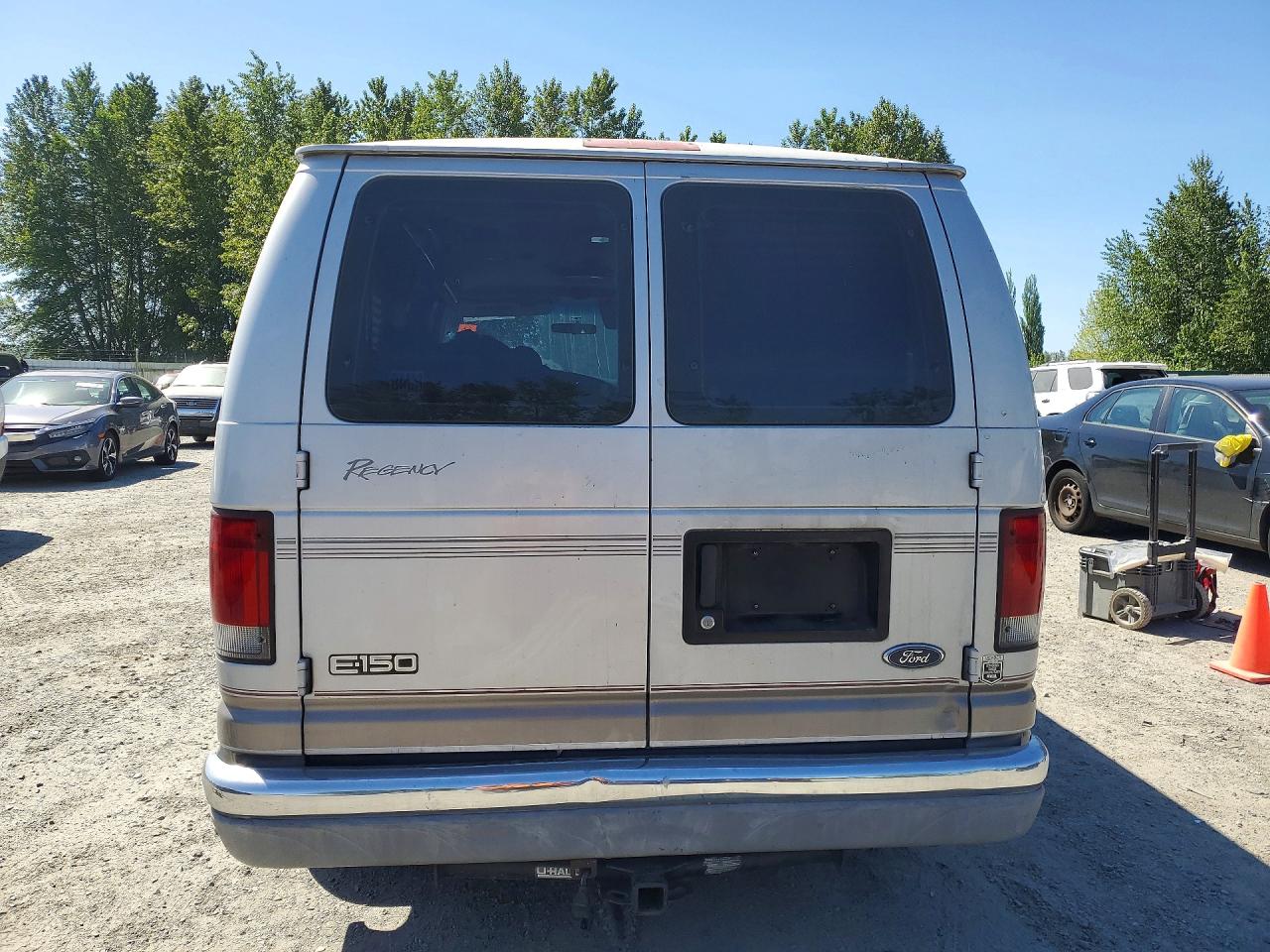 2002 Ford Econoline VIN 1FDRE14W22HB71085 photo 6