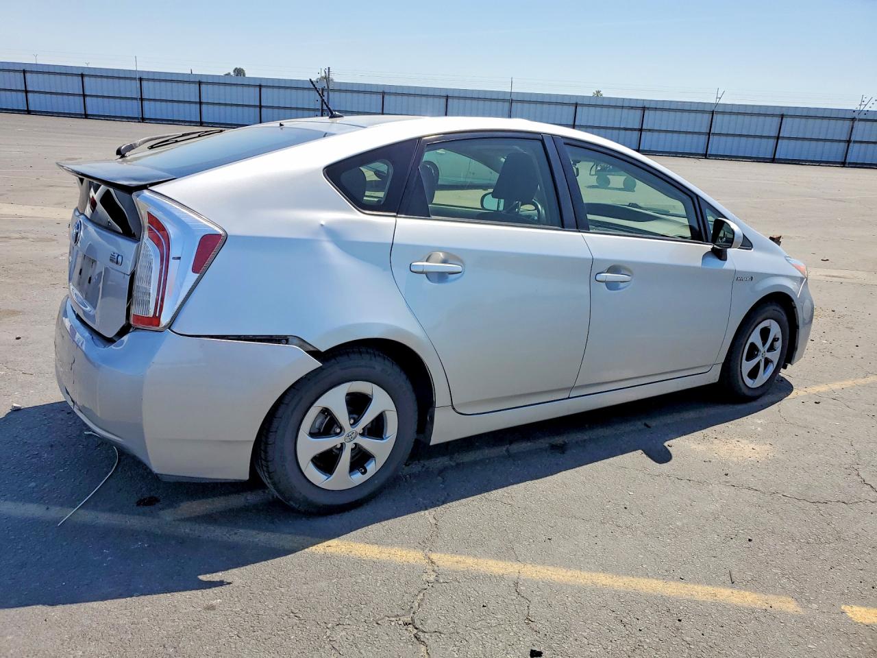 2012 Toyota Prius VIN JTDKN3DU7C5421701 photo 3