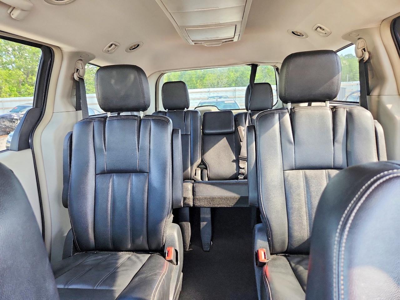 2014 Chrysler Minivan VIN 2C4RC1BG3ER178075 photo 10