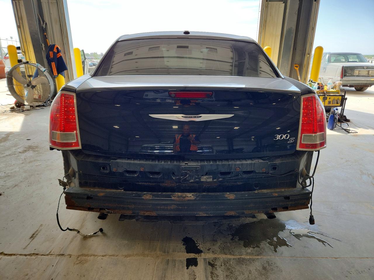 2012 Chrysler 300 VIN 2C3CCAGG8CH115916 photo 6