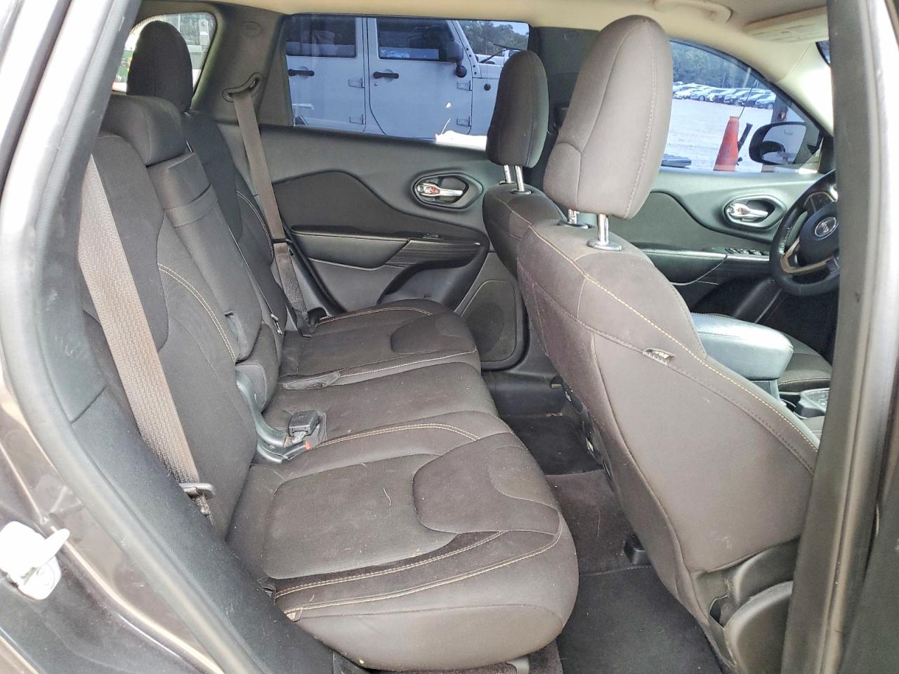 2016 Jeep Grand cher VIN 1C4PJLCS0GW222541 photo 10