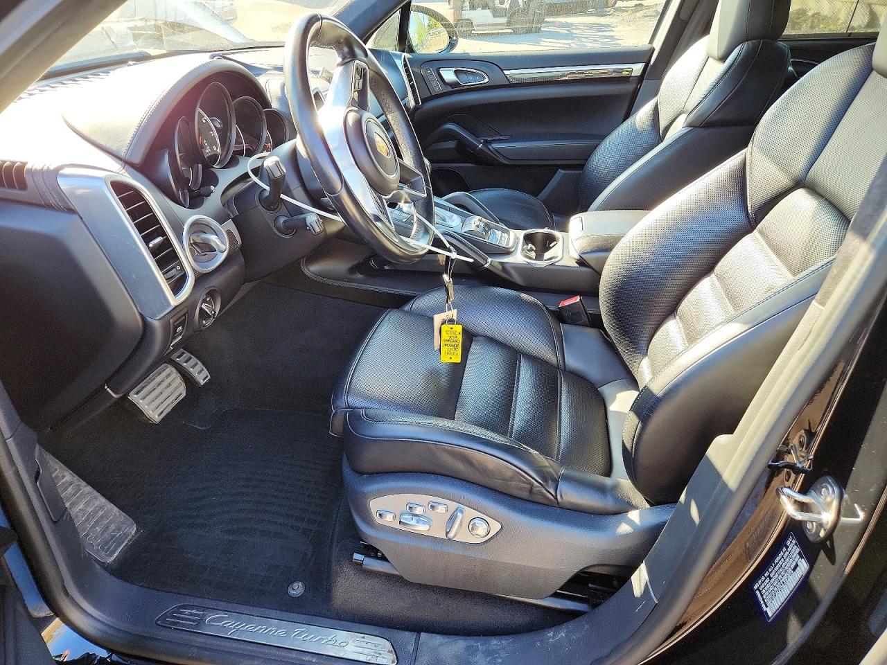 2017 PORSCHE Cayenne VIN WP1AC2A27HLA92823 photo 7