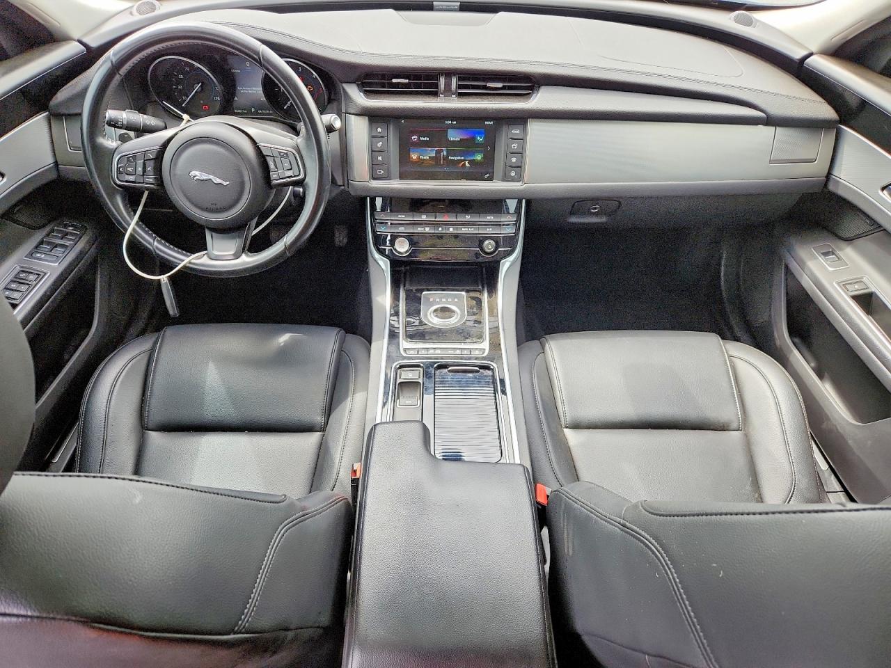 2017 Jaguar Xf VIN SAJBD4BN0HCY47285 photo 8