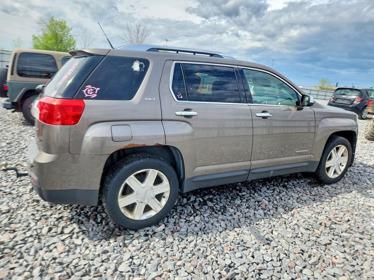 2010 GMC Terrain VIN 2CTFLJEW6A6363064 photo 3