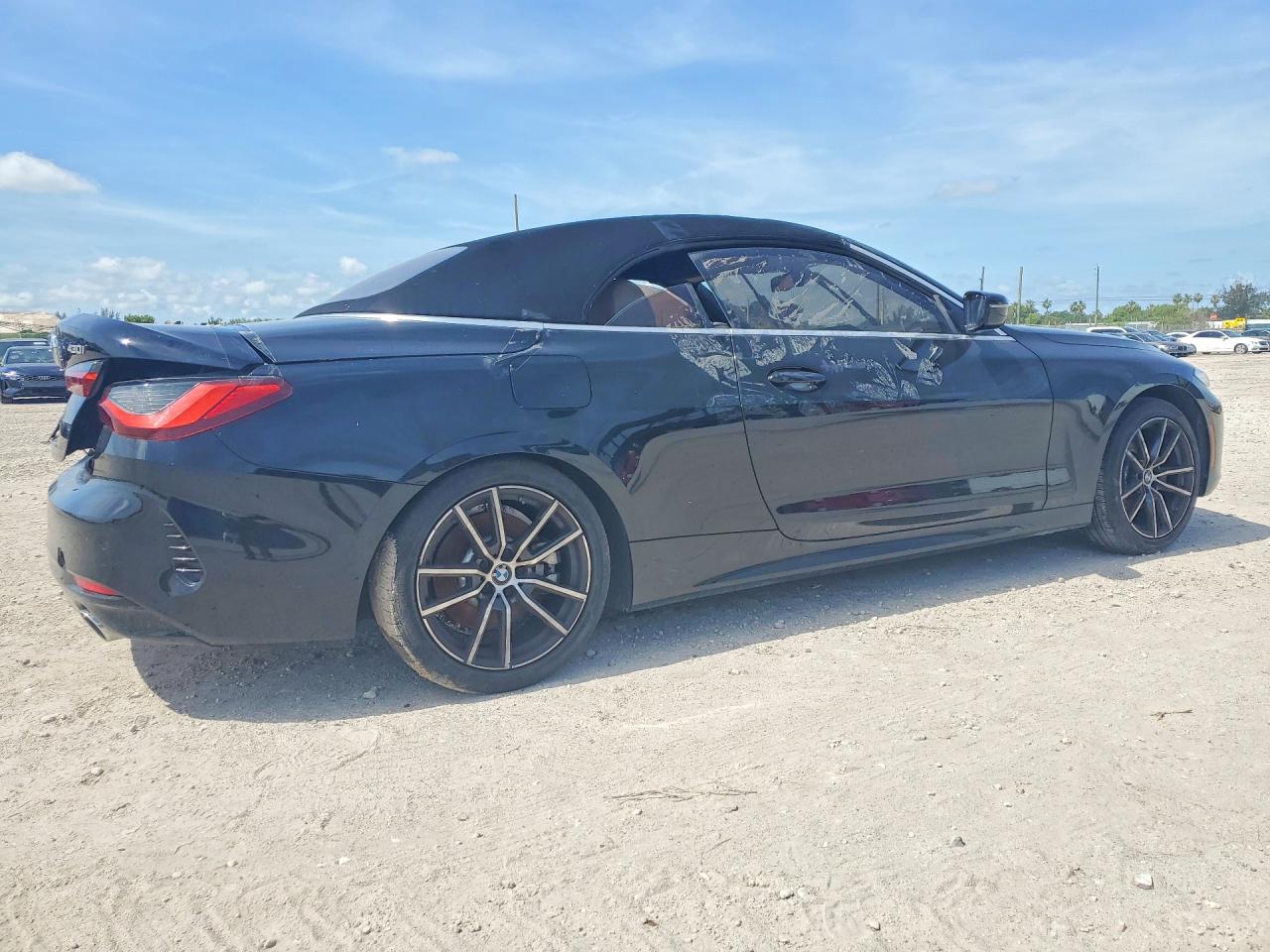 2024 BMW 4 series VIN WBA23AT09RCP46988 photo 3