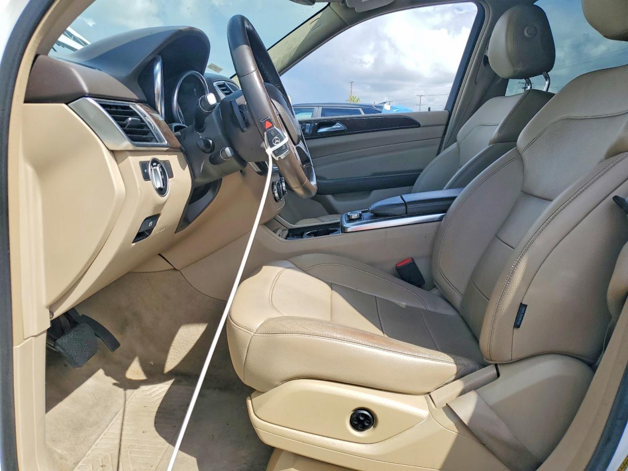 2015 Mercedes-Benz M-class VIN 4JGDA5JBXFA561672 photo 7