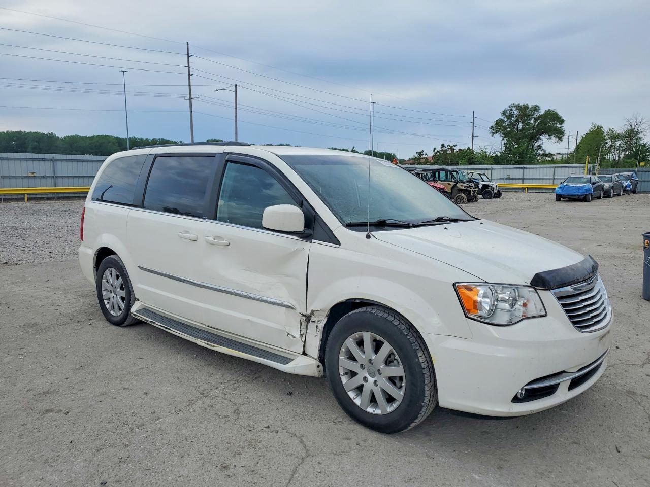 2013 Chrysler Minivan VIN 2C4RC1BG8DR559144 photo 4