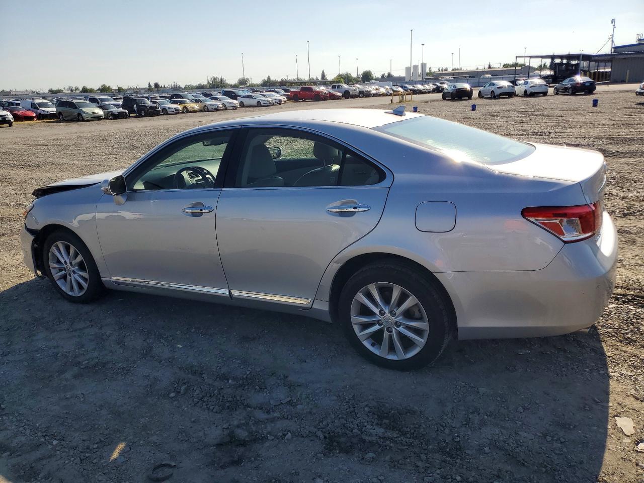 2010 Lexus ES350 VIN JTHBK1EG0A2397874 photo 2