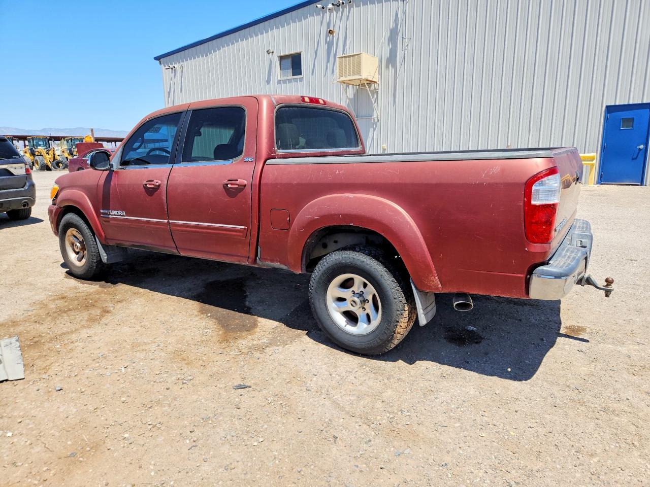 2005 Toyota Tundra VIN 5TBET34145S475522 photo 2