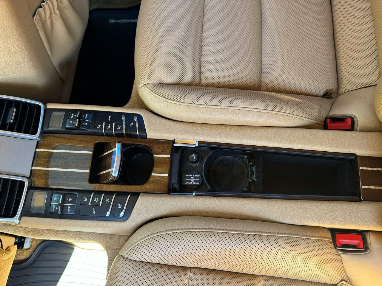 2015 Porsche Panamera VIN WP0AB2A72FL051335 photo 11
