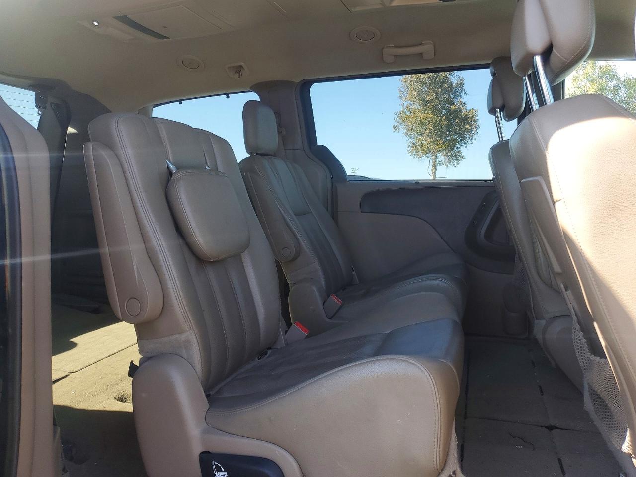 2014 Chrysler Minivan VIN 2C4RC1CGXER183160 photo 11