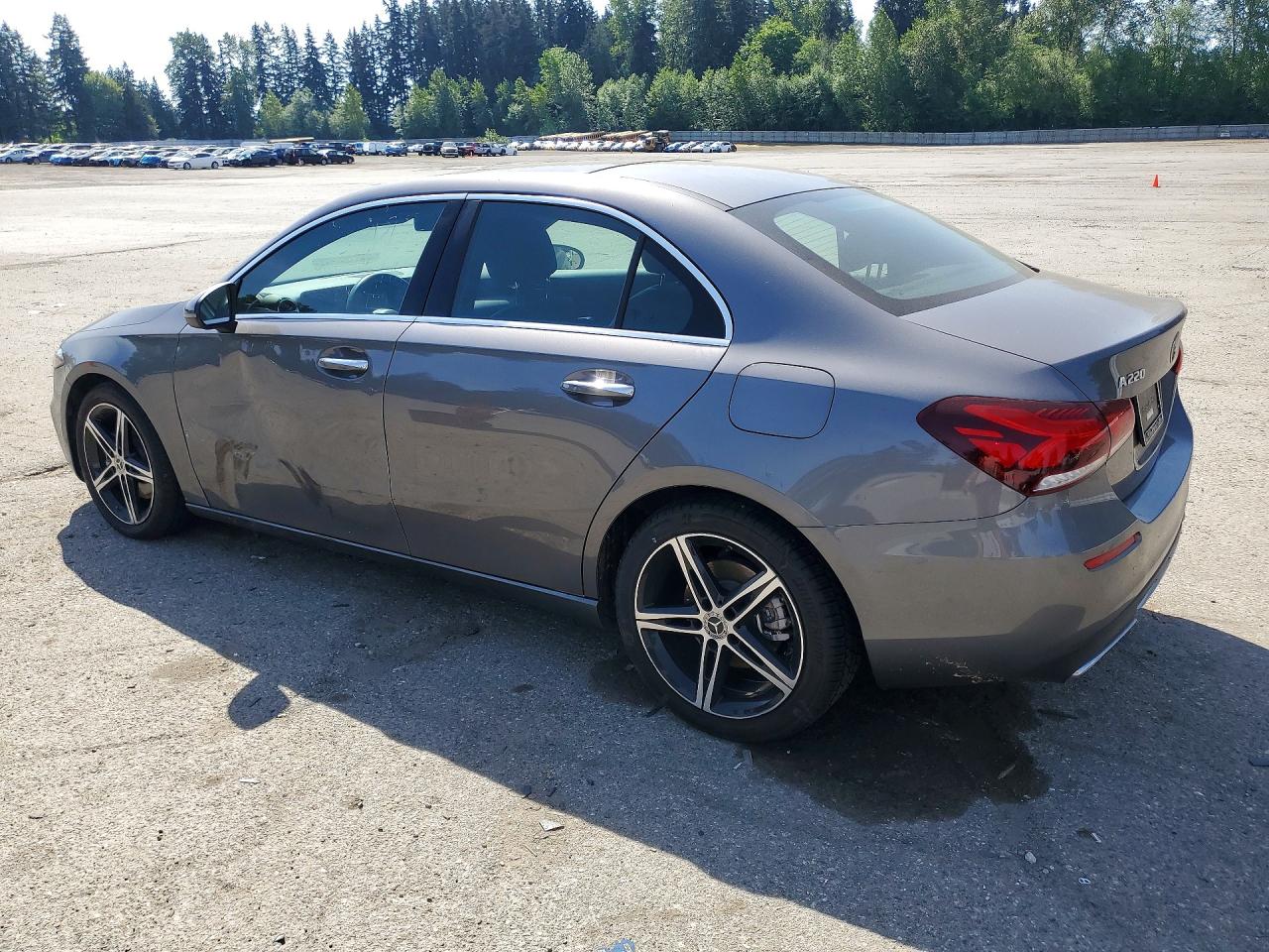 2022 Mercedes-Benz A-class VIN W1K3G4EB7NJ363557 photo 2