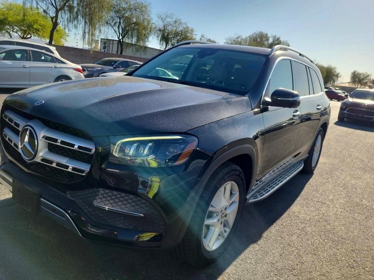 2020 MERCEDES-BENZ Gls-class VIN 4JGFF5KE3LA054689 photo 2