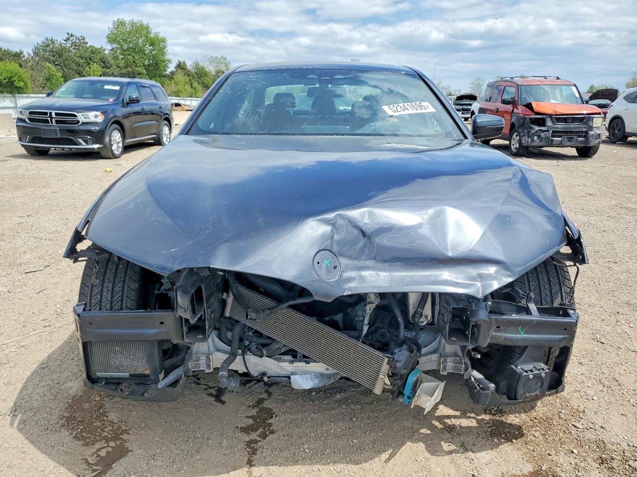 2019 BMW 5 series VIN WBAJB1C59KB375210 photo 5