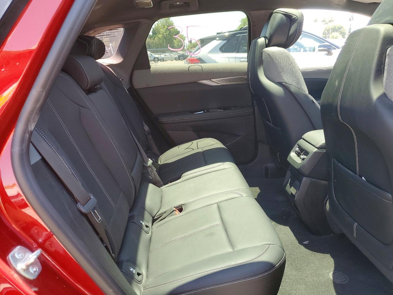 2025 Cadillac Optiq luxu VIN 3GYK3BMRXSS267902 photo 11