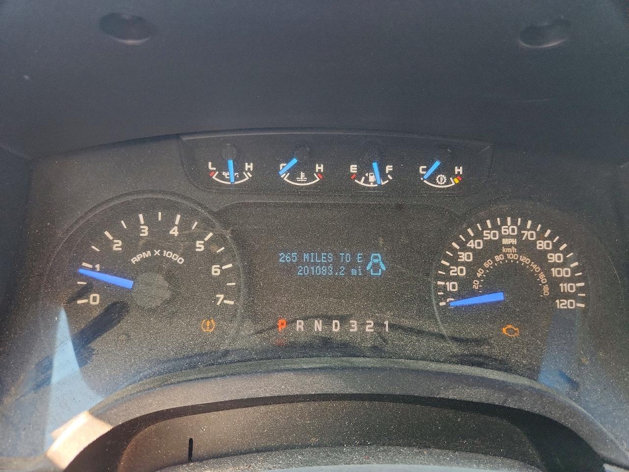 2011 Ford F150 VIN 1FTMF1EM5BKE19387 photo 9