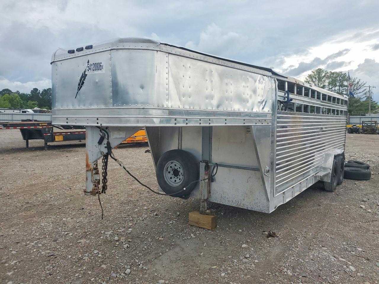 2006 FEATHERLITE Trailer VIN 4FGB220276C092290 photo 2