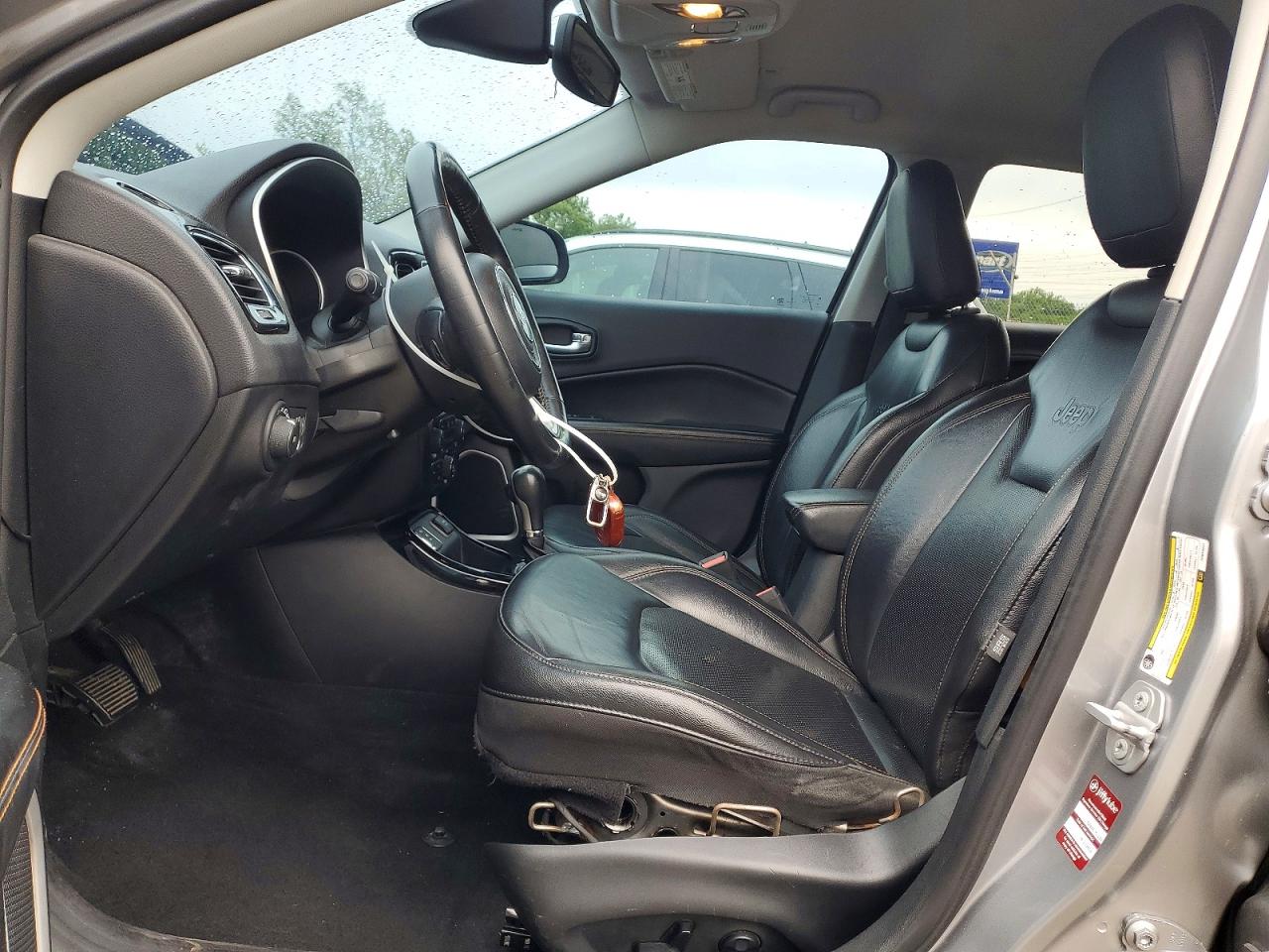 2019 Jeep Compass VIN 3C4NJCCB1KT659941 photo 7