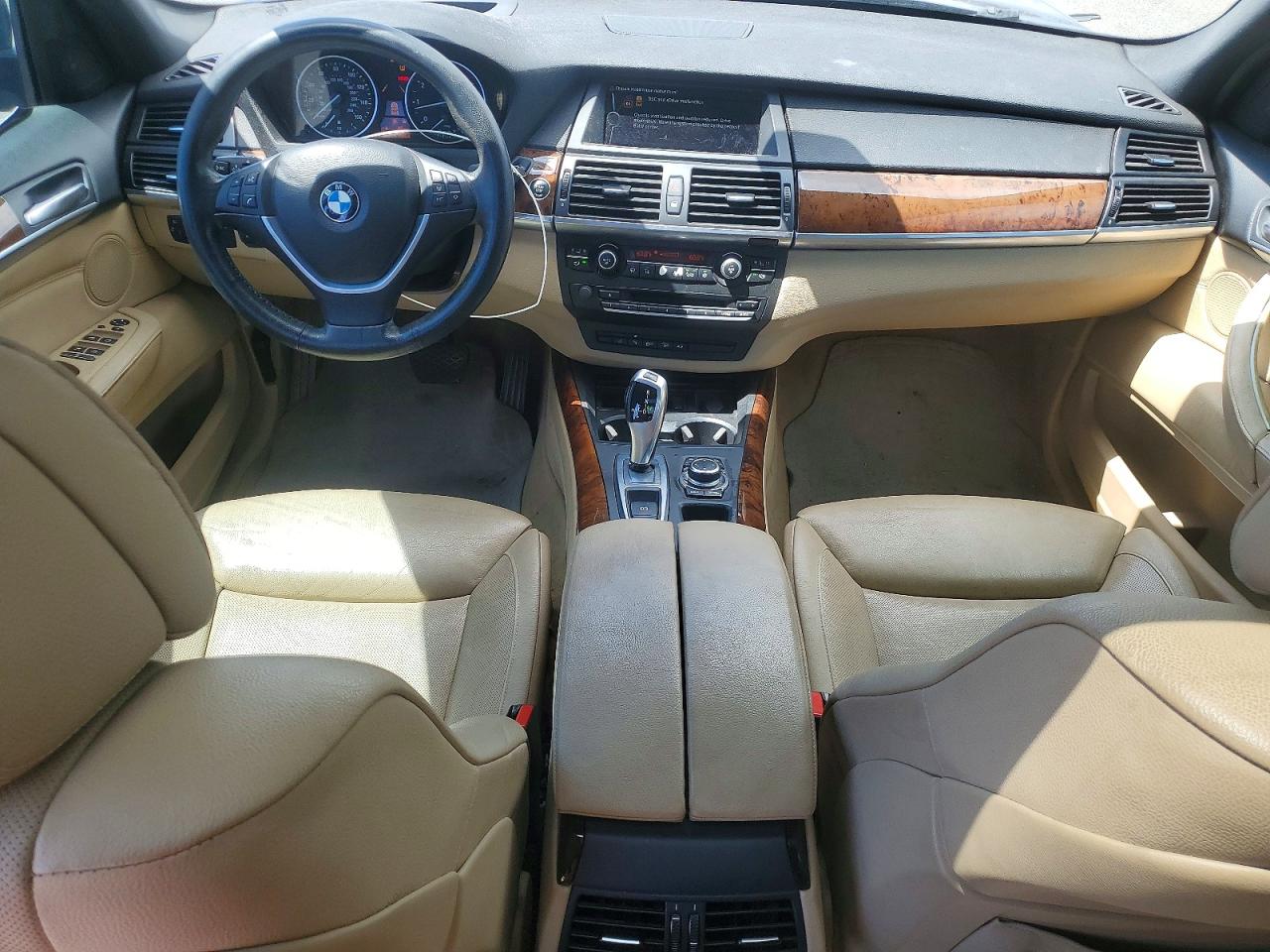2011 BMW X5 VIN 5UXZV8C59BL421147 photo 8