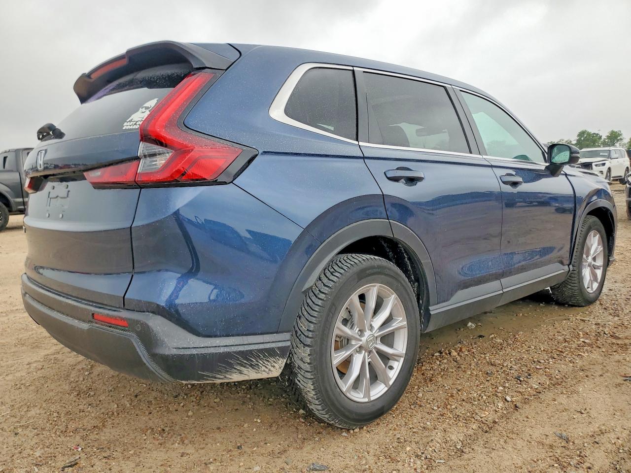 2024 Honda Crv VIN 2HKRS4H70RH462388 photo 3