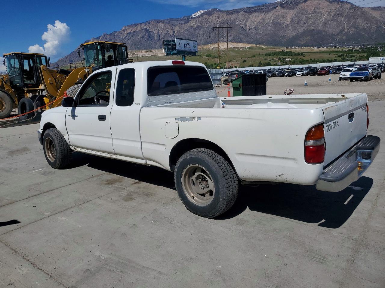 2001 Toyota Tacoma VIN 5TEVL52N91Z728789 photo 2