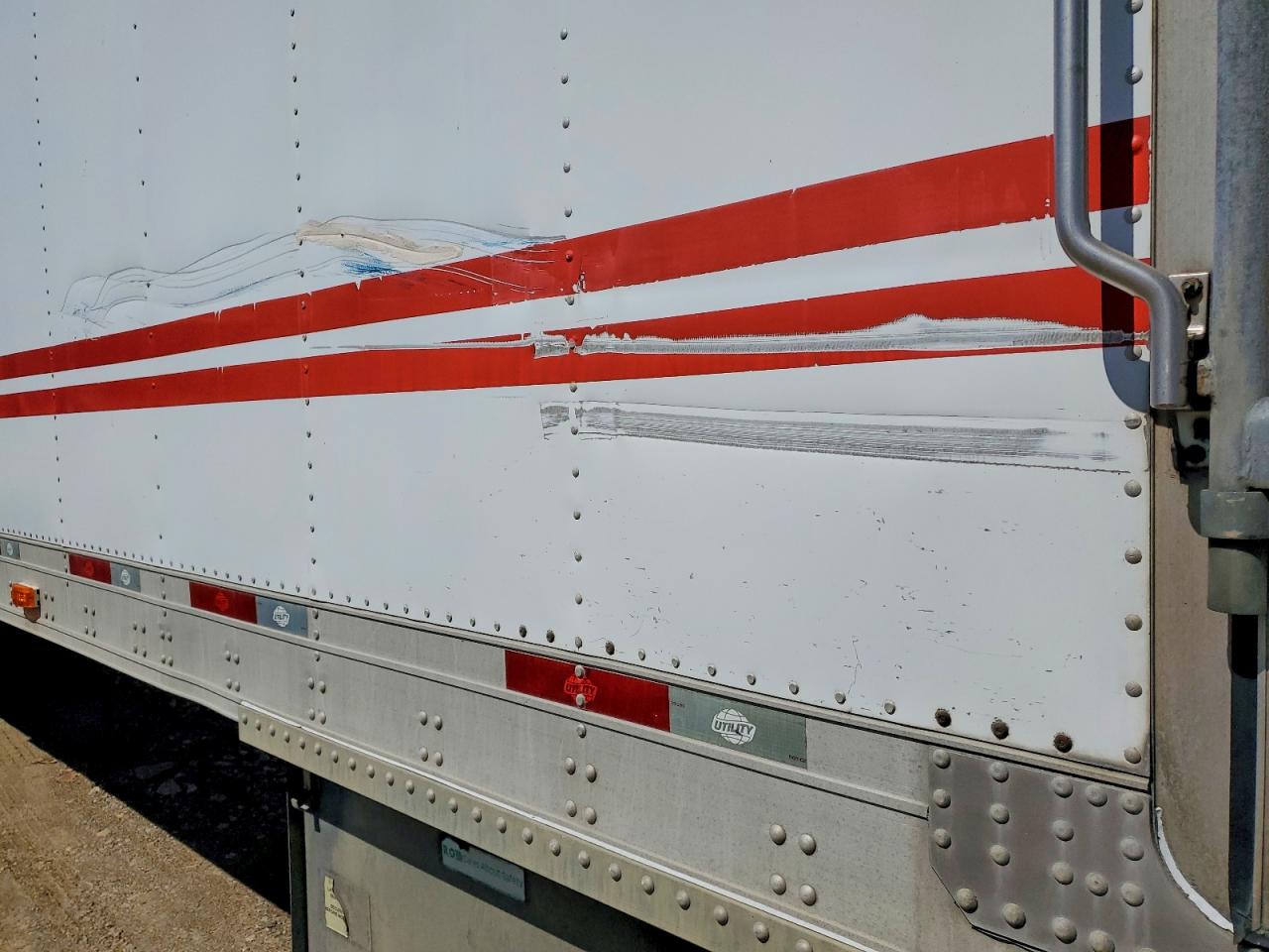 2010 UTILITY Reefer tra VIN 1UYVS2532AM833907 photo 9