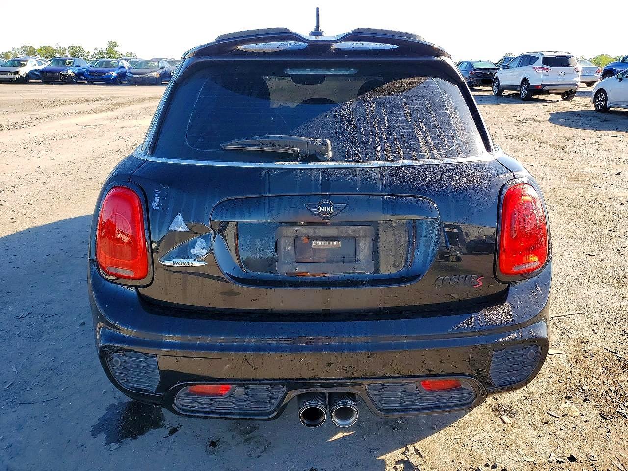 2018 MINI Cooper VIN WMWXU3C57J2F51107 photo 6
