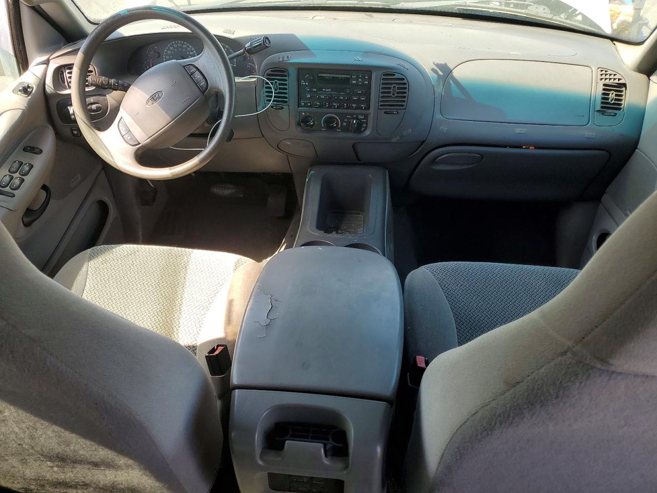 2001 Ford Expedition VIN 1FMRU15W41LA02876 photo 8