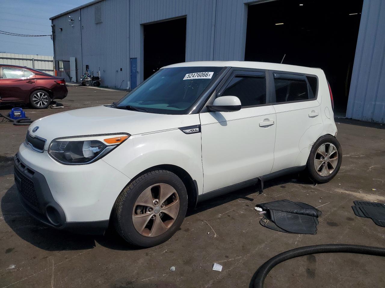 2016 KIA Soul base VIN KNDJN2A21G7850304 photo 1