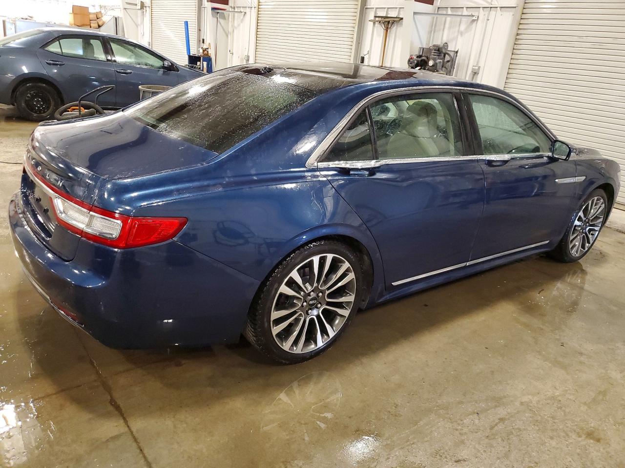 2017 Lincoln Continentl VIN 1LN6L9TK7H5624519 photo 3