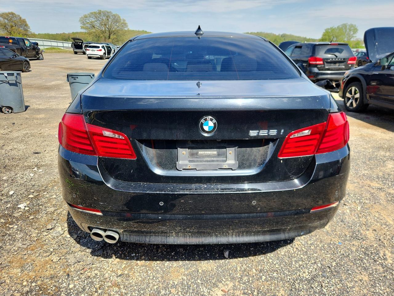 2011 BMW 5 series VIN WBAFR1C53BC740377 photo 6