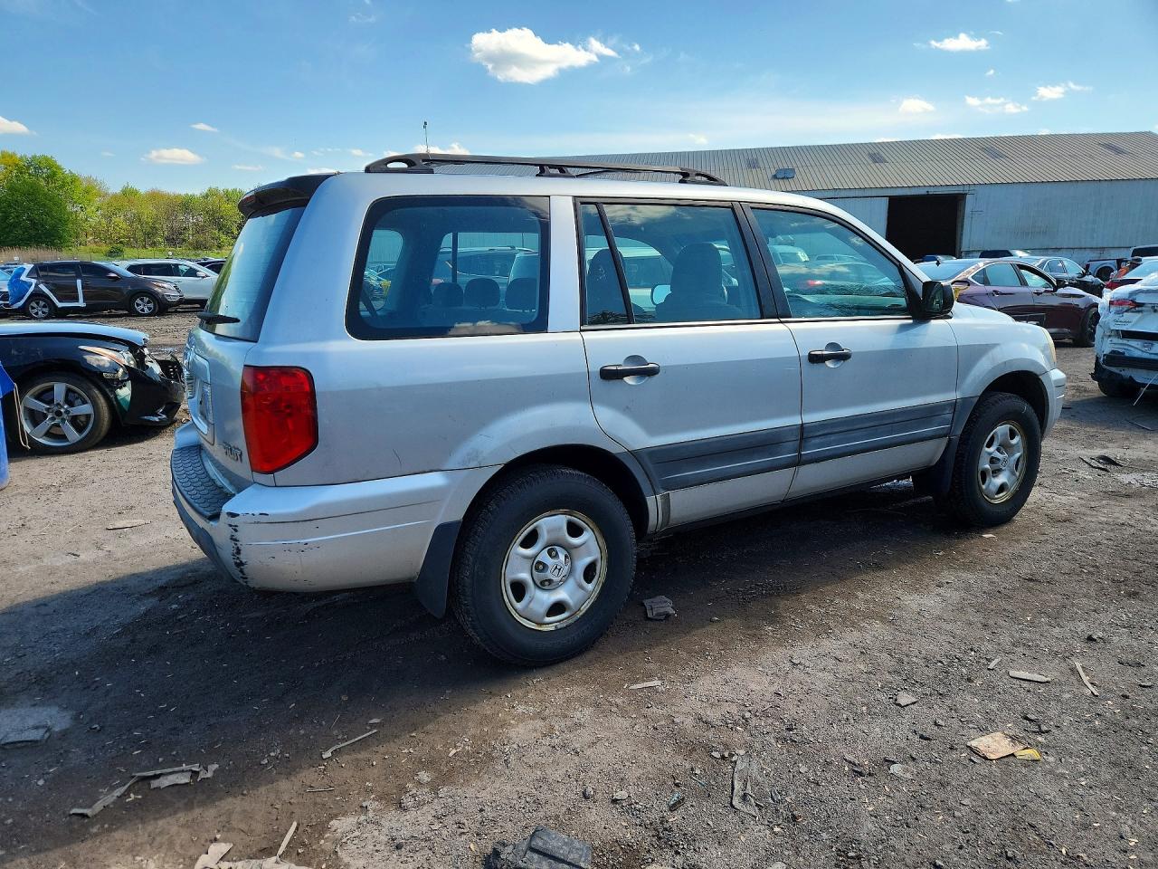 2003 HONDA Pilot VIN 2HKYF18163H610755 photo 3