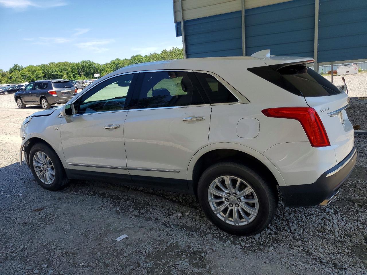 2018 Cadillac Xt5 VIN 1GYKNARS0JZ187185 photo 2