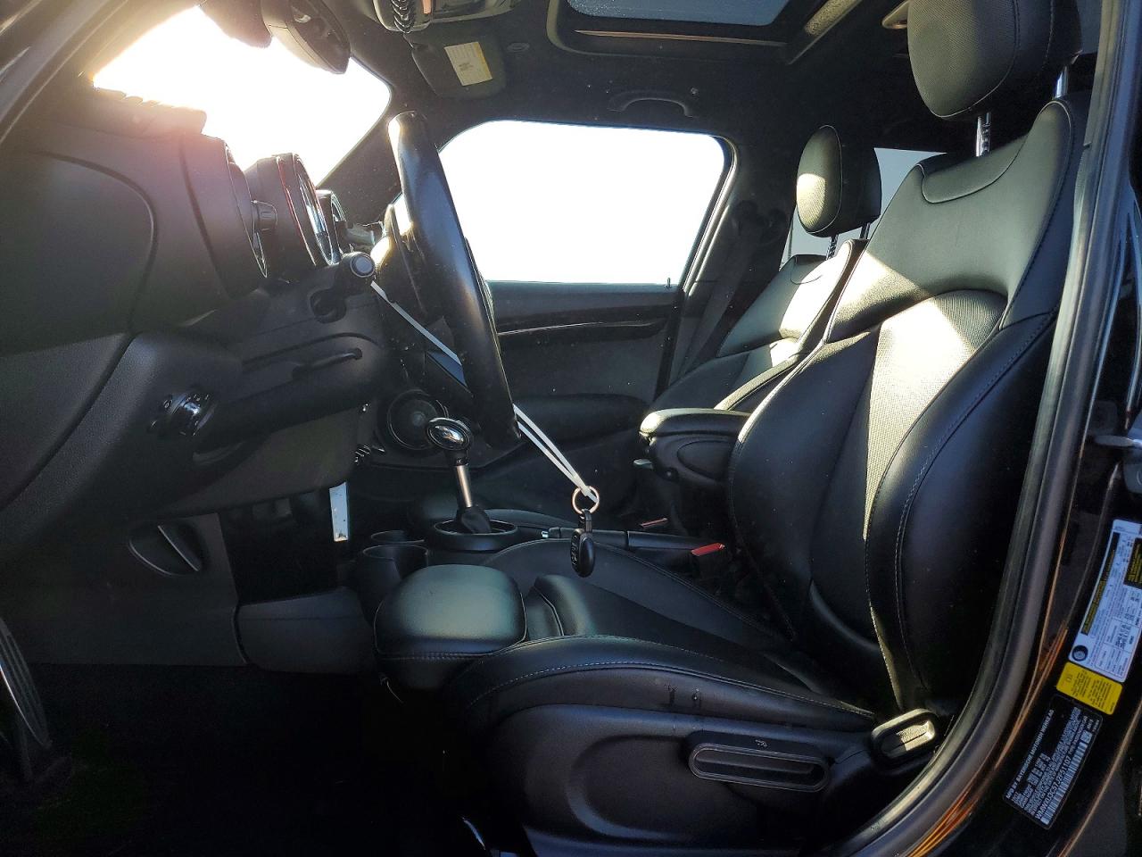 2018 MINI Cooper VIN WMWXU3C57J2F51107 photo 7