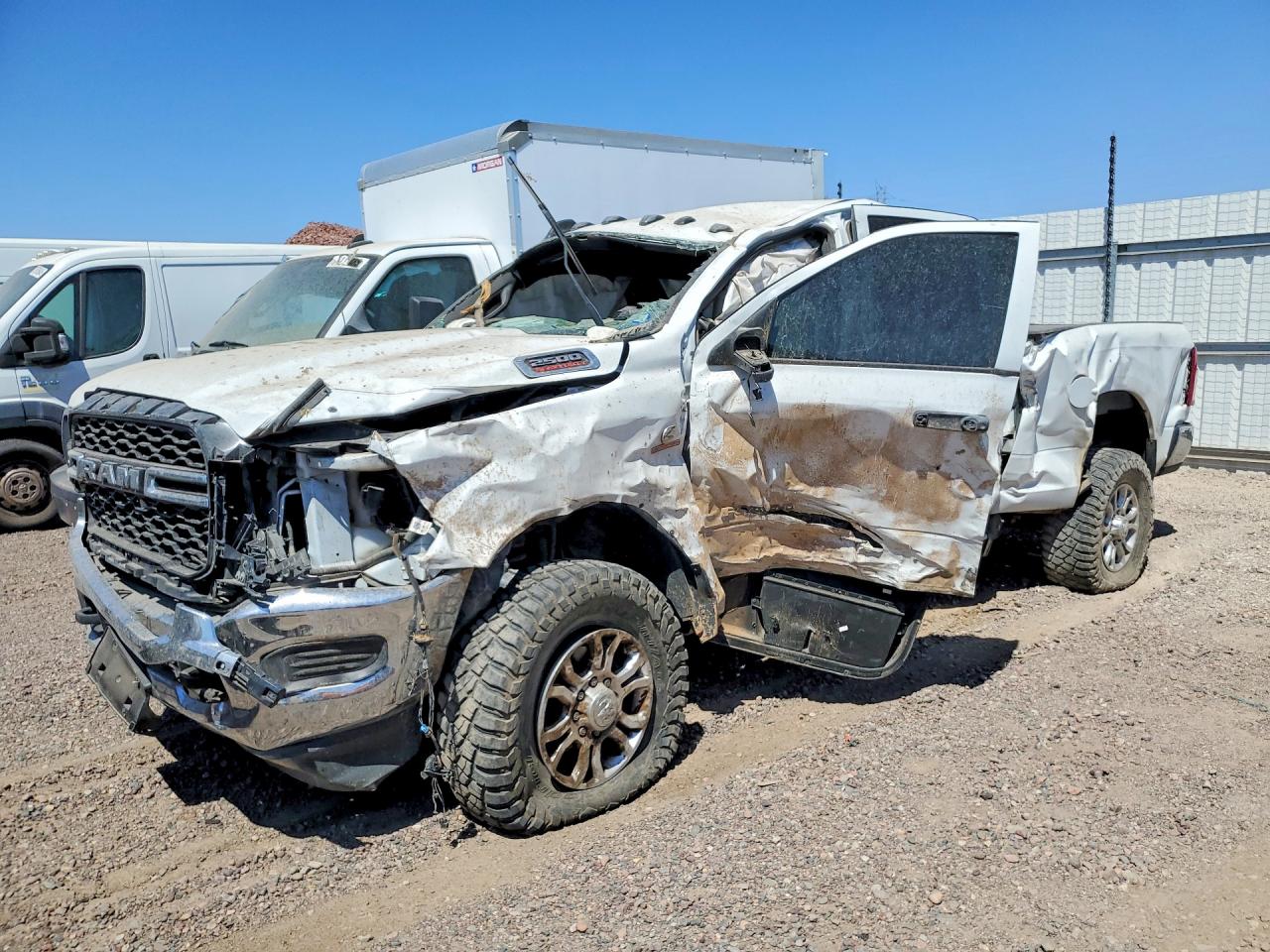 2021 Ram 2500 VIN 3C6UR5CL1MG658431 photo 1