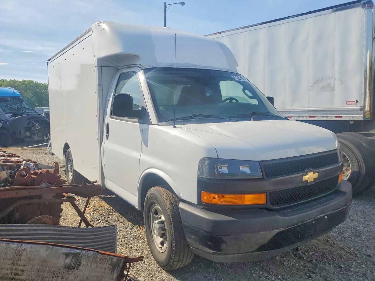 2018 CHEVROLET Express VIN 1GB0GRFG4J1309409 photo 4