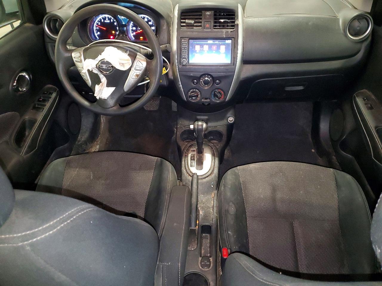 2019 NISSAN Versa VIN 3N1CN7AP7KL876902 photo 8
