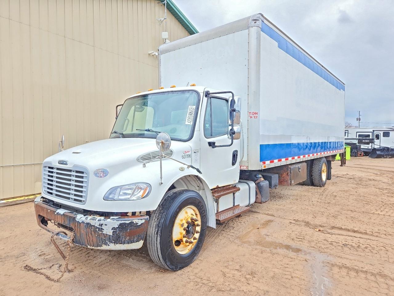 2017 FREIGHTLINER All other VIN 1FVACWDUXHHJB9764 photo 3