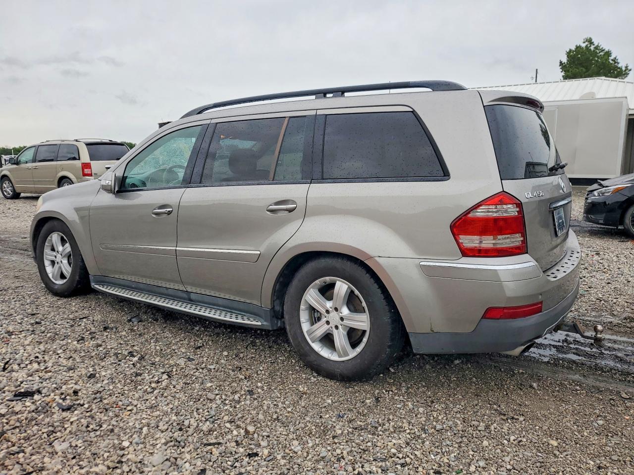 2008 Mercedes-Benz Gl-class VIN 4JGBF71E58A407260 photo 2
