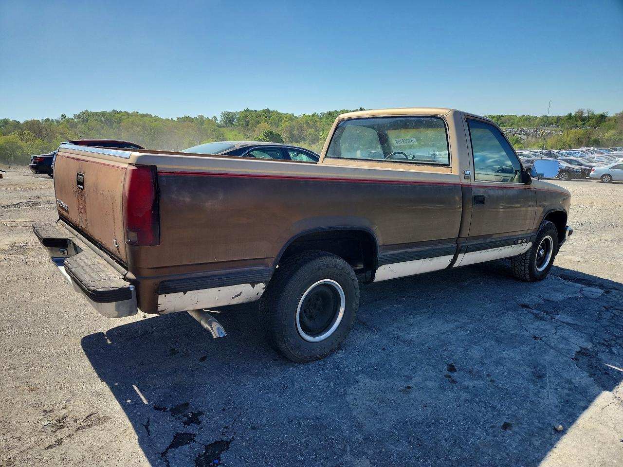 1988 Chev Gmt VIN 1GCDC14Z3JE179811 photo 3