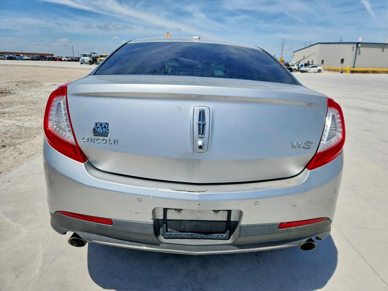 2013 Lincoln Mks VIN 1LNHL9DK8DG604835 photo 6