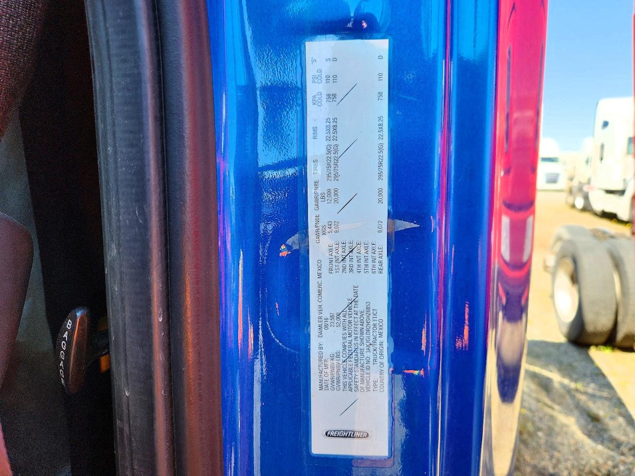 2017 FREIGHTLINER All other VIN 3AKJGLDR2HSHZ6853 photo 10
