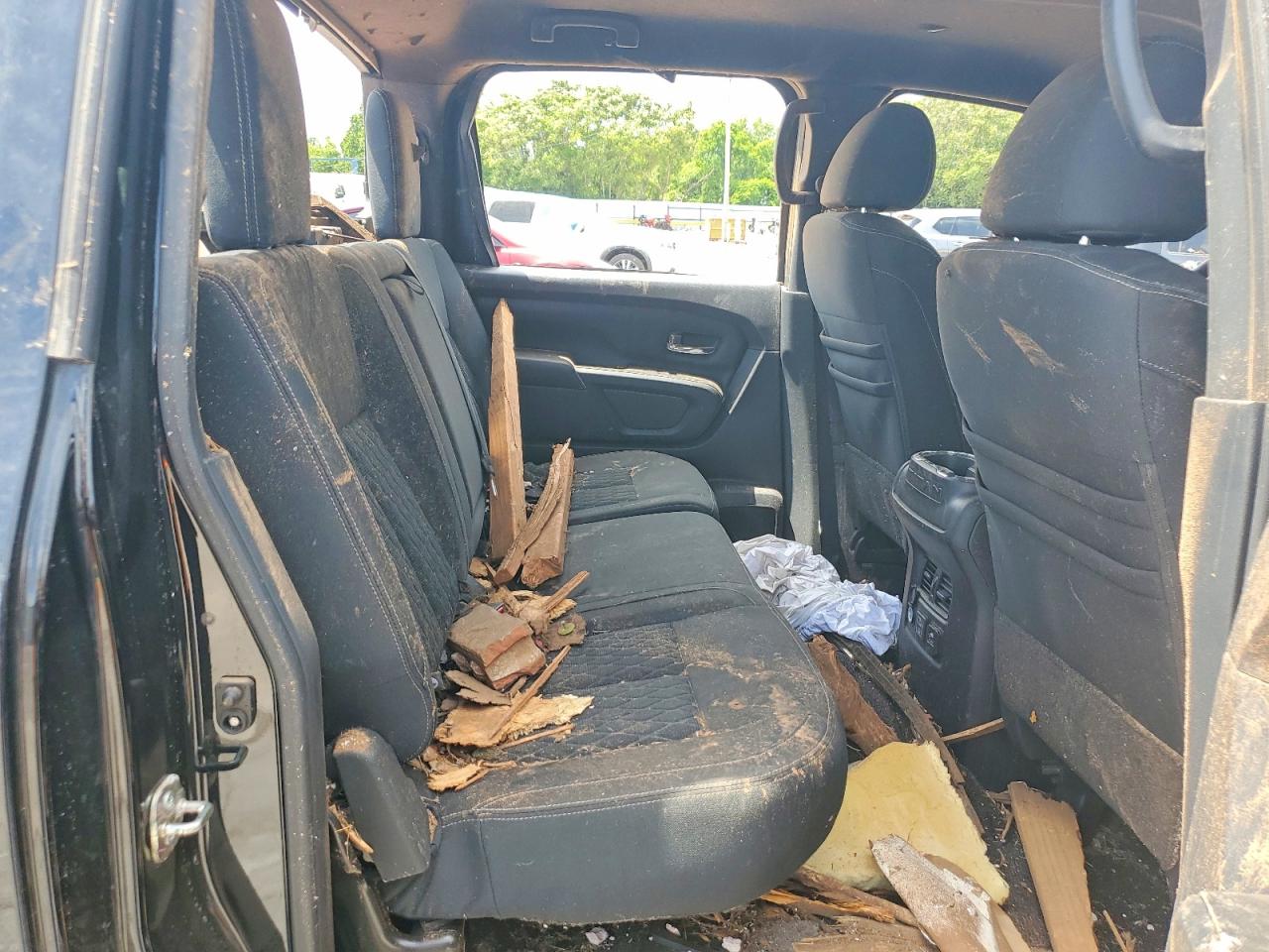 2019 Nissan TITAN VIN 1N6AA1E5XKN514887 photo 10