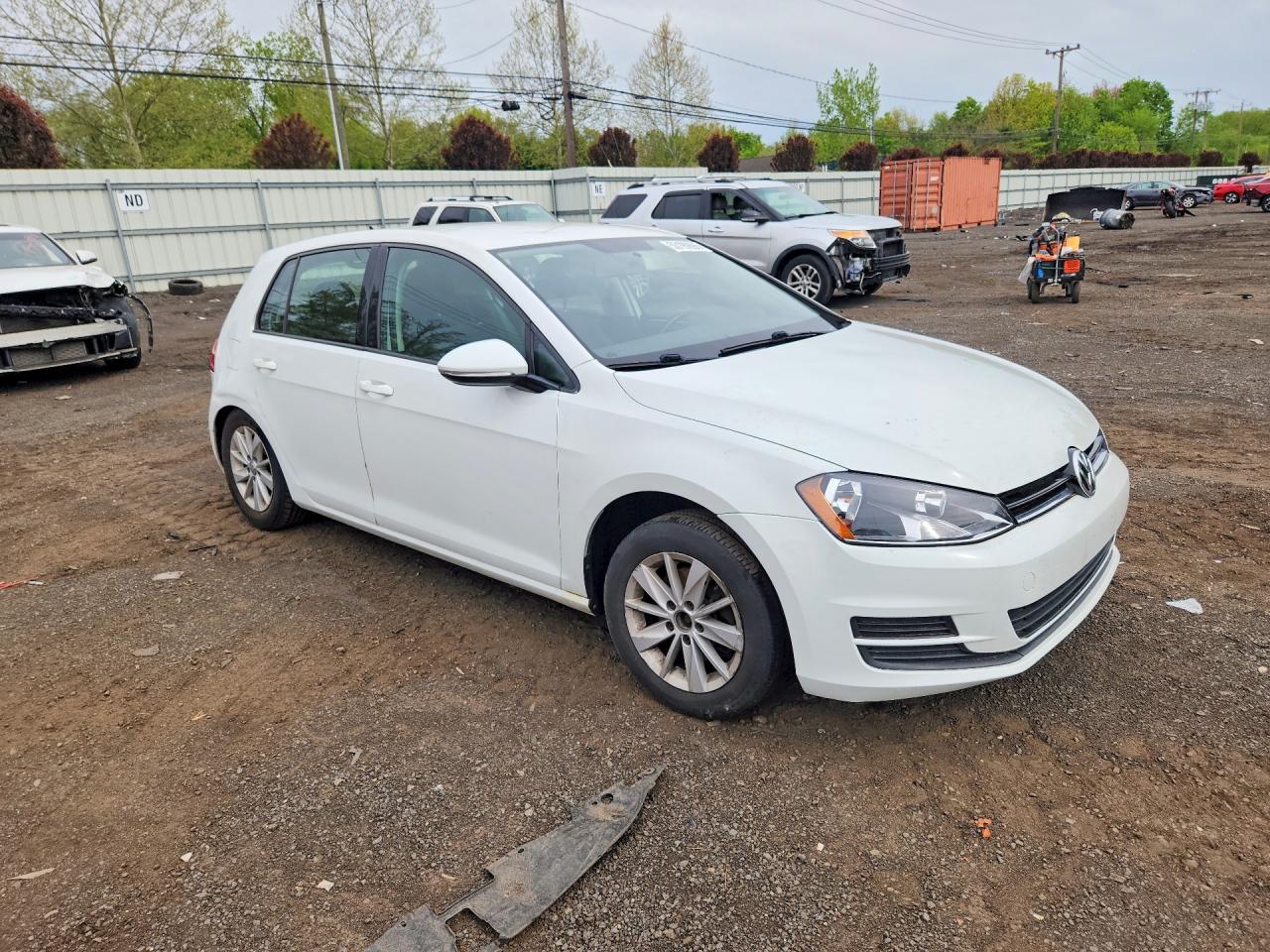 2016 Volkswagen Golf VIN 3VW217AU9GM053350 photo 4
