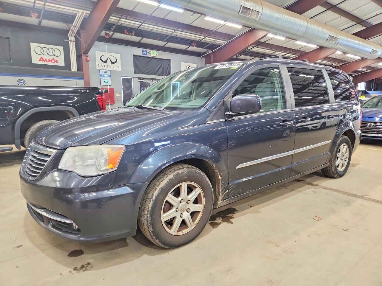 2013 Chrysler Minivan VIN 2C4RC1BG4DR594876 photo 1