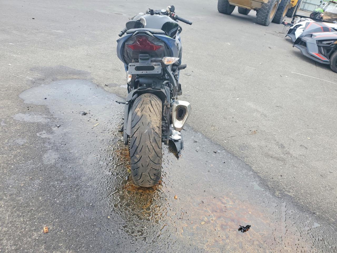2023 Kawasaki Ninja 600 VIN JKBZXJH14PA017576 photo 4